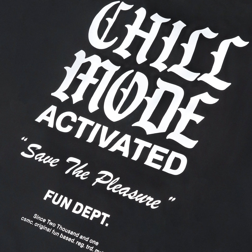 CHILL MODEL BLACK LONGSLEEVE - Cosmic Clothes Official