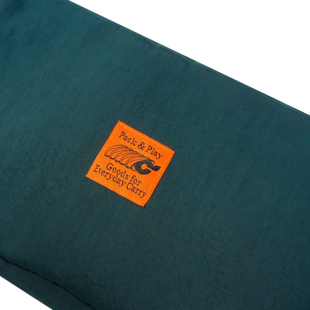 GLYVES GREEN - Cosmic Clothes Official