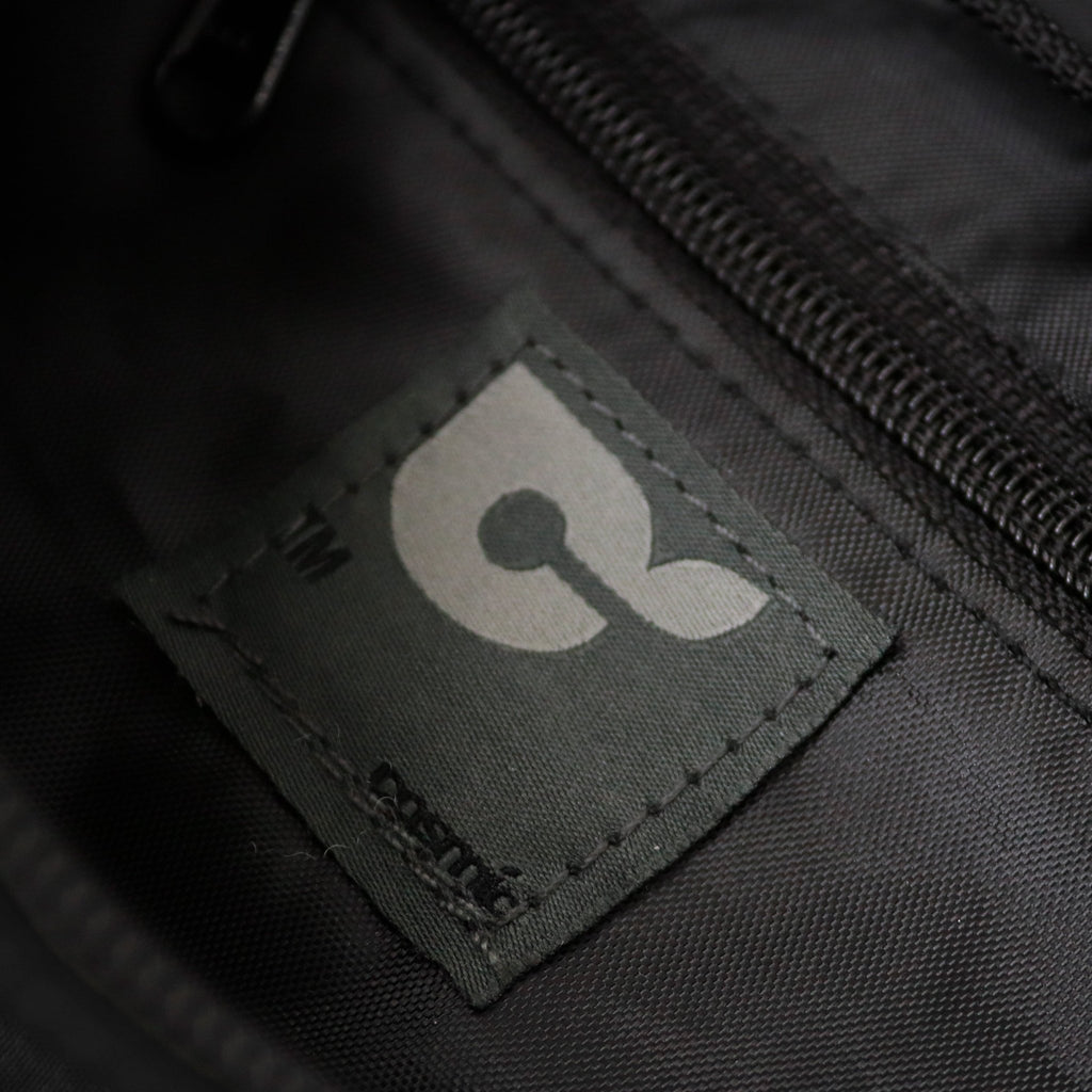 HARNOT BLACK - Cosmic Clothes Official