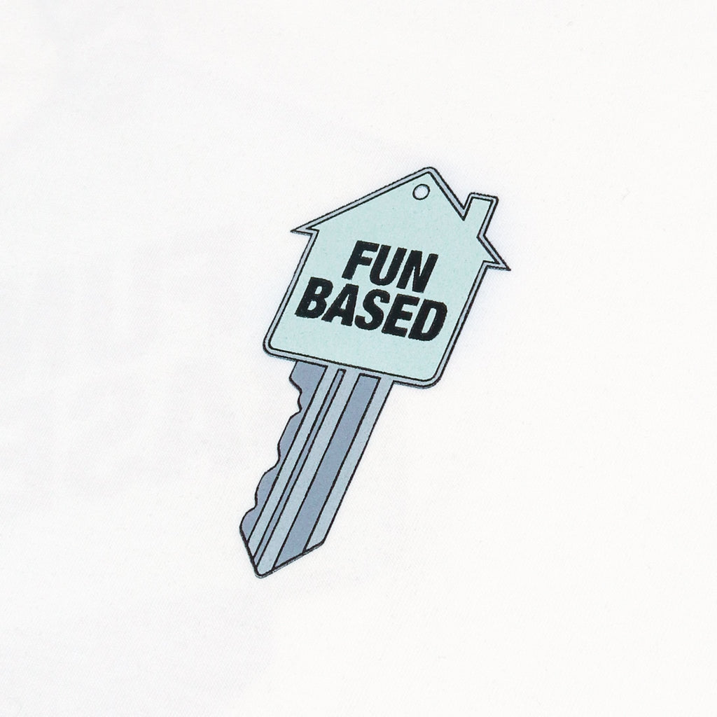 KEY WHITE - Cosmic Clothes Official