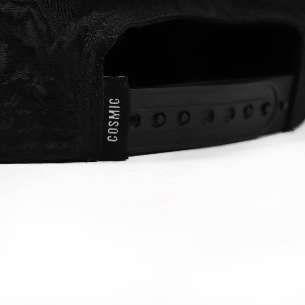 NOLSEN BLACK - Cosmic Clothes Official