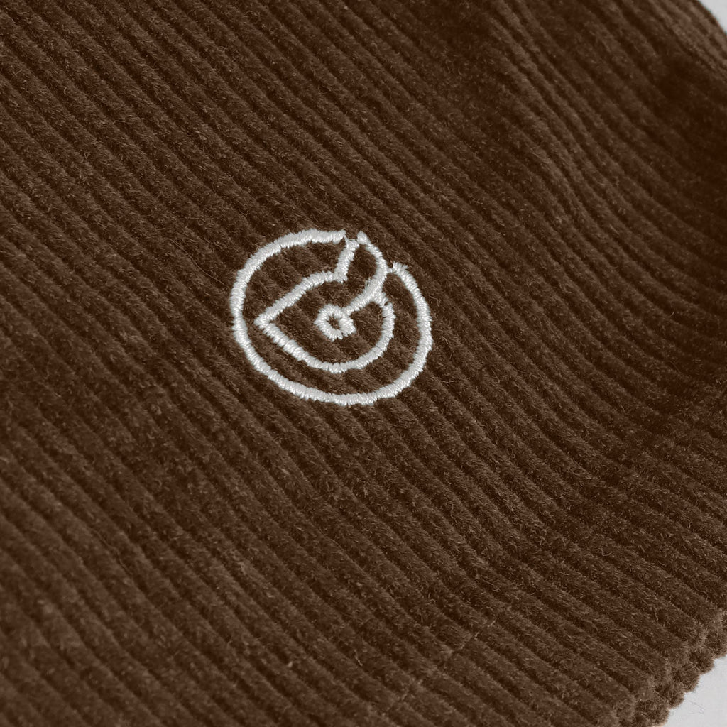 VETMA BROWN - Cosmic Clothes Official