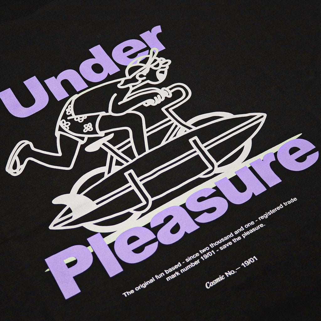 WAVE HUNTER - Cosmic Clothes Official